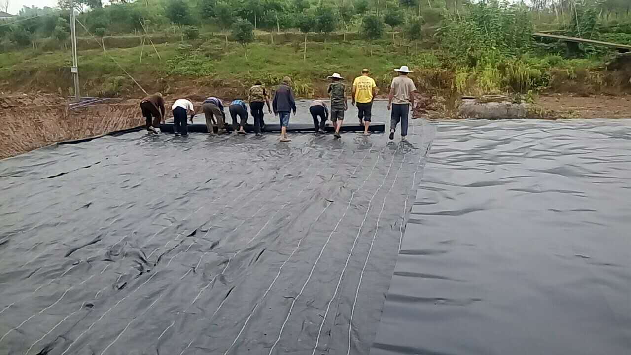 璧山蓄水池工程施工現場